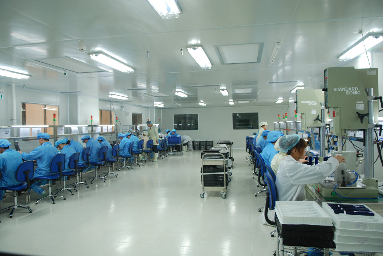 HEALTH CARE PRODUCT & MEDICAL DEVICES  Dustless Workshop Production Line